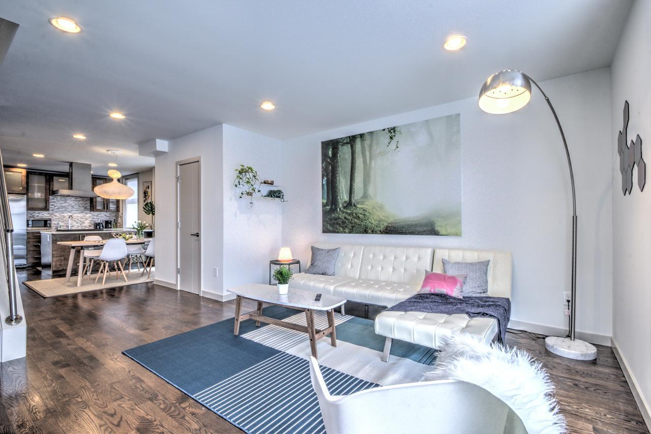 Central Modern Home With Rooftop Seattle Esterno foto