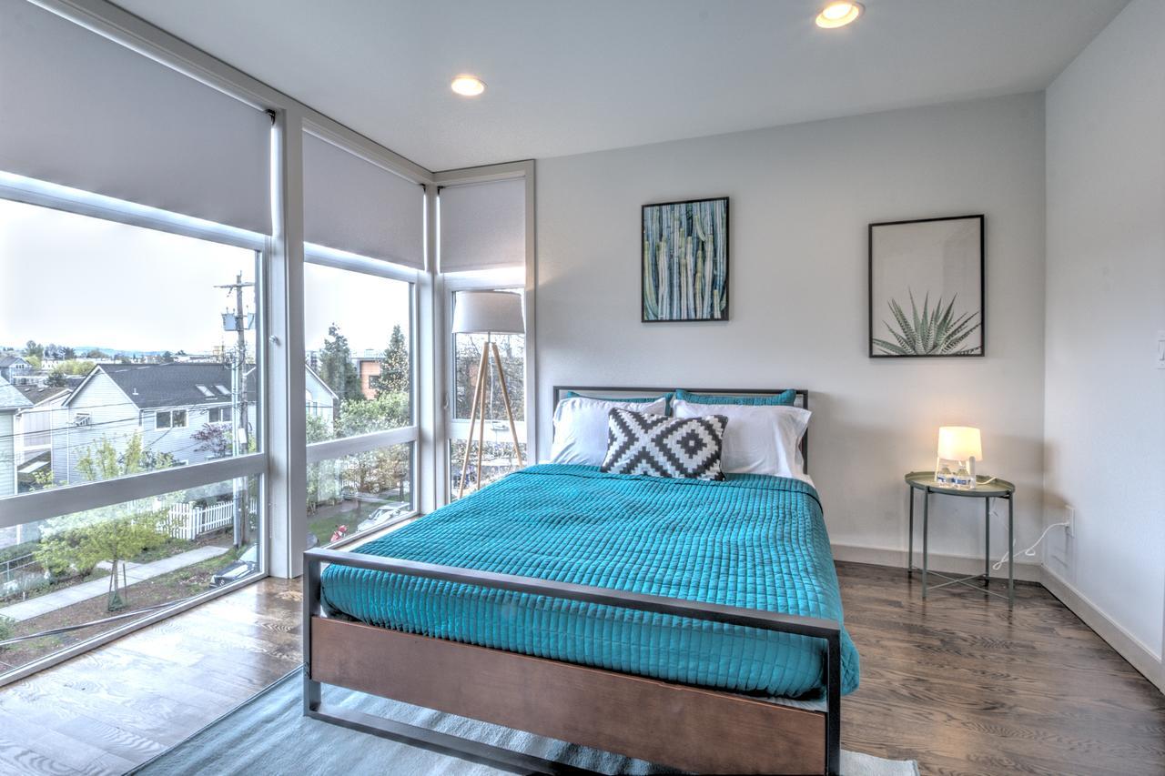 Central Modern Home With Rooftop Seattle Esterno foto