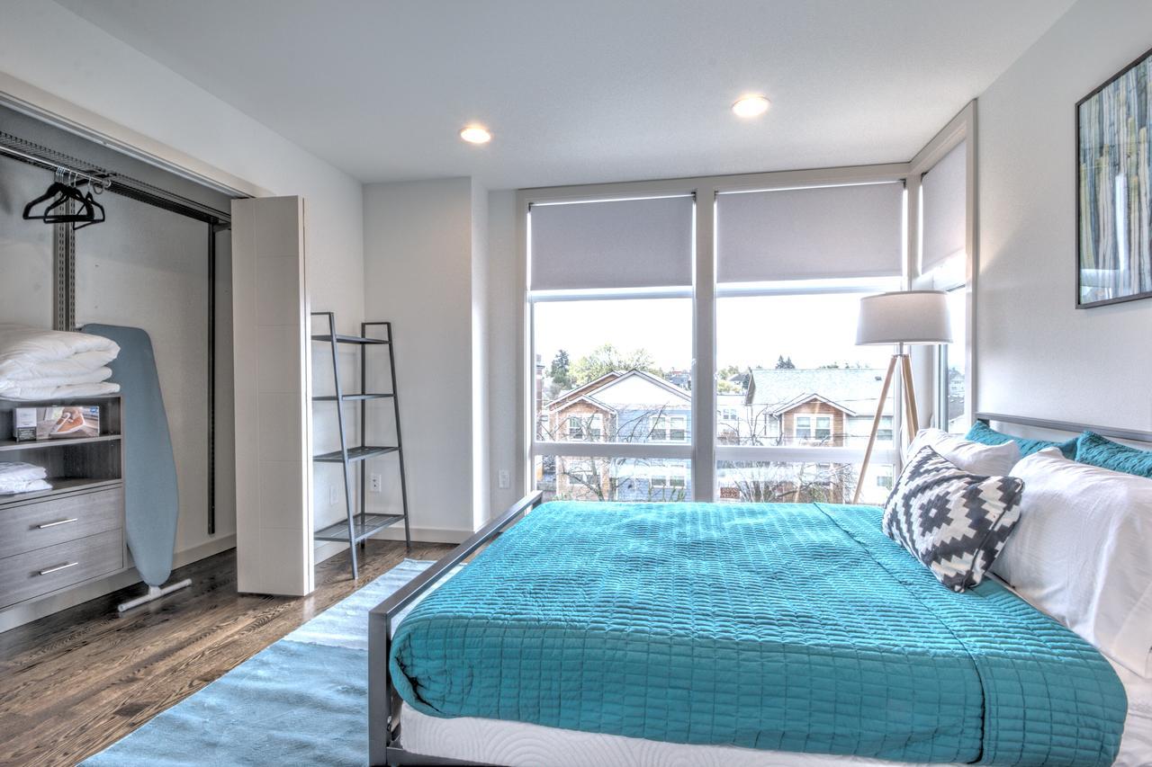 Central Modern Home With Rooftop Seattle Esterno foto